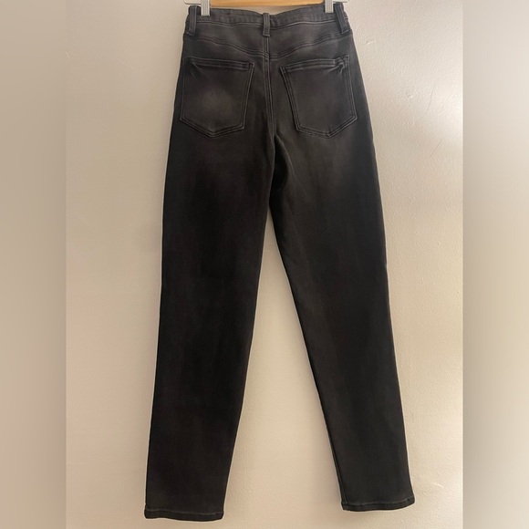 Fashion Nova High-waisted Jeans - Picture 3 of 5